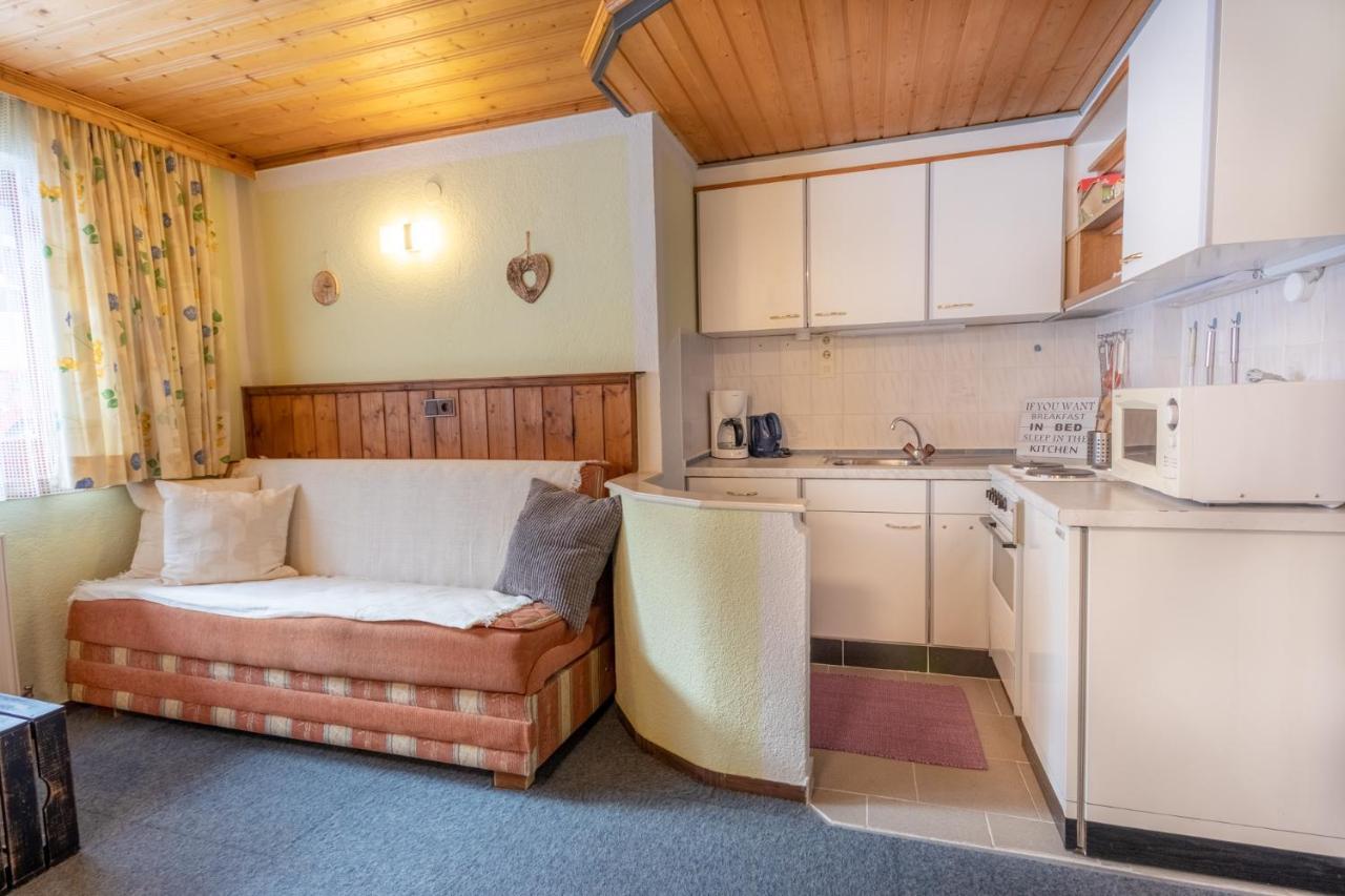 Haus Suban Apartment Langenfeld Bagian luar foto